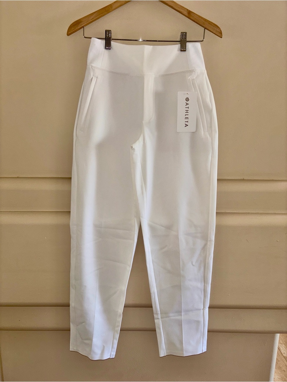 Athleta Endless Pant. White. Size 0. NWT.